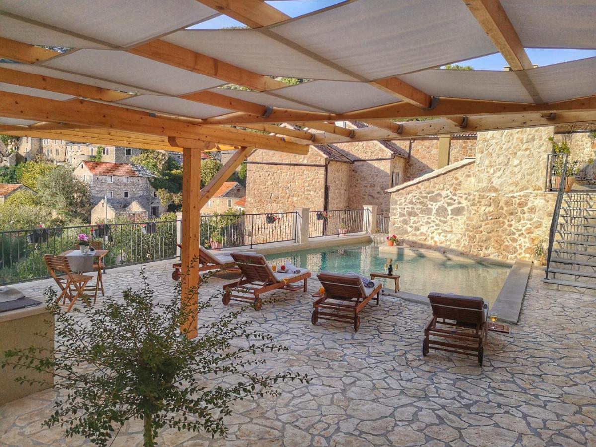 Villa Rustic Luxury Fulmin